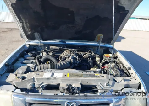 2003 Mazda B4000 Ds z USA, uszkodzony, nr VIN 4F4YR46E43TM18896